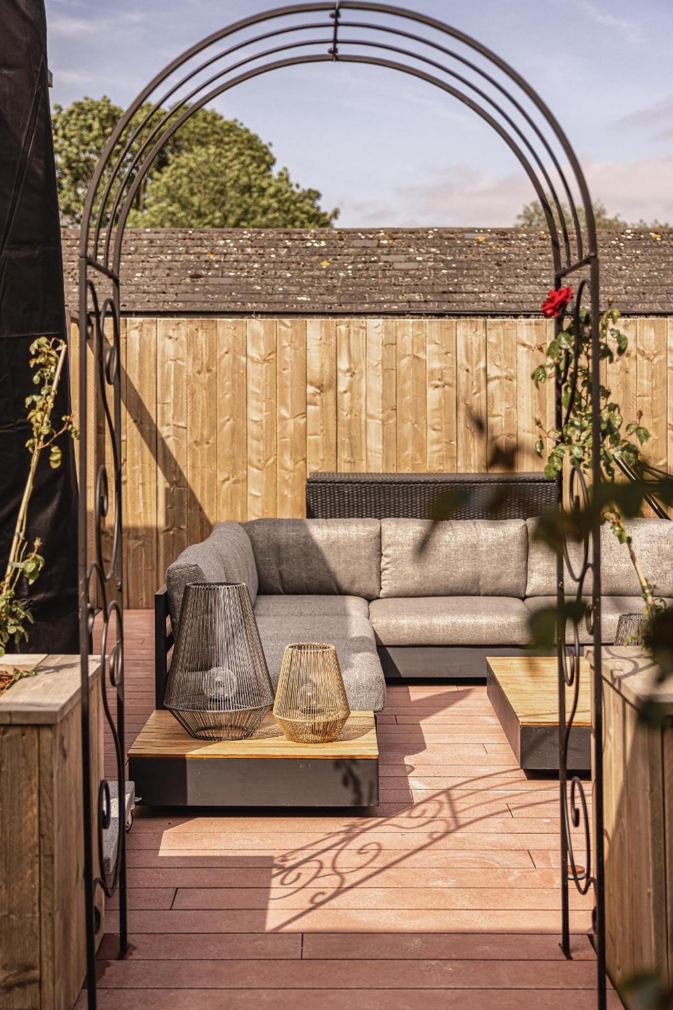 Stay Charmed Jabbeke  Exterior photo